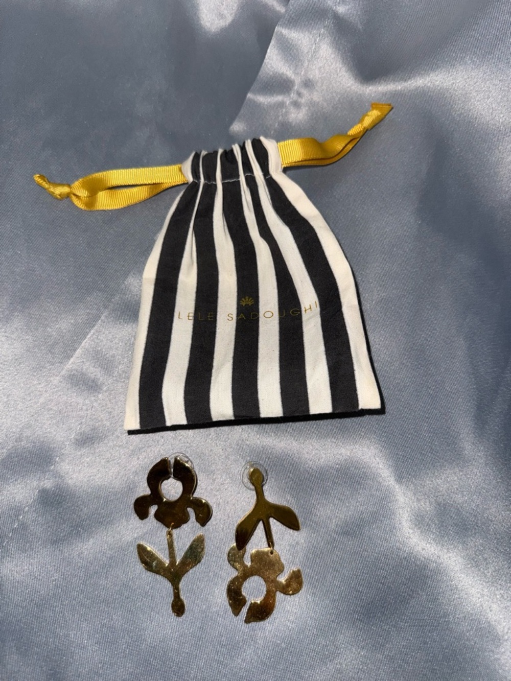 Lele Sadoughi Gold Floral Drop Earrings with Black & White Striped Pouch